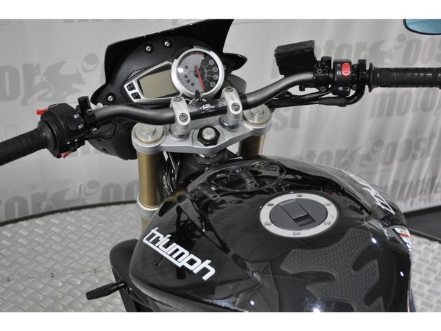 triumph - street-triple-675