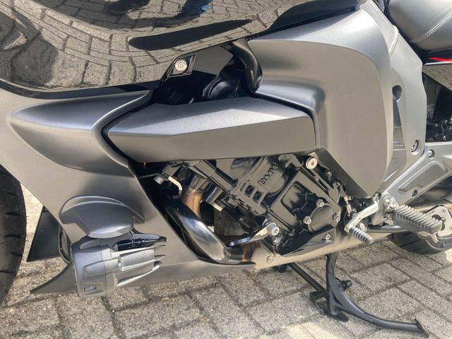 bmw - k-1600-gt
