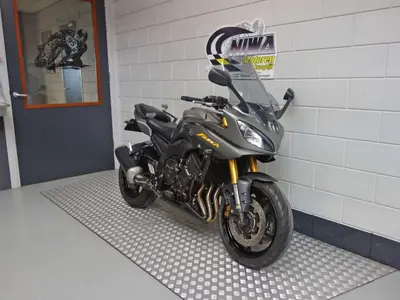 YAMAHA FZ 8 ABS – foto 2