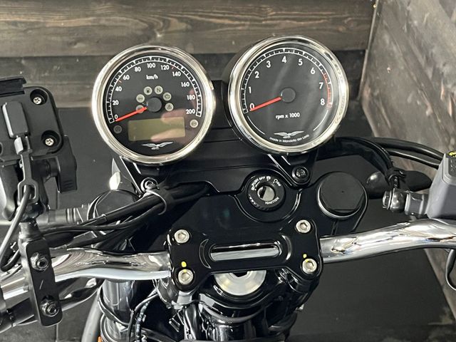 moto-guzzi - v-7-special-850