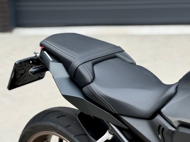 honda - cb-650-r-neo-sports-cafe