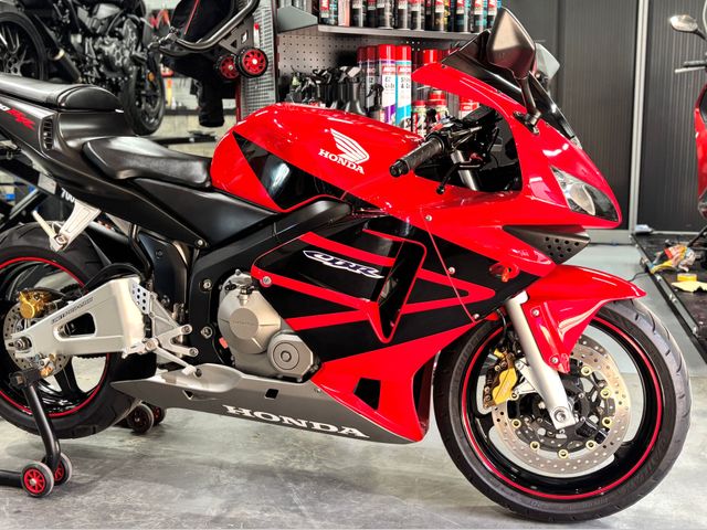 honda - cbr-600-rr