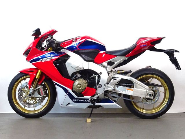 honda - cbr-1000-rr-fireblade-sp