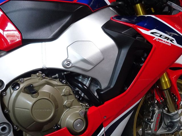 honda - cbr-1000-rr-fireblade-sp