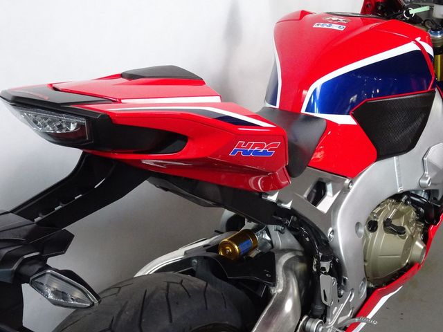 honda - cbr-1000-rr-fireblade-sp