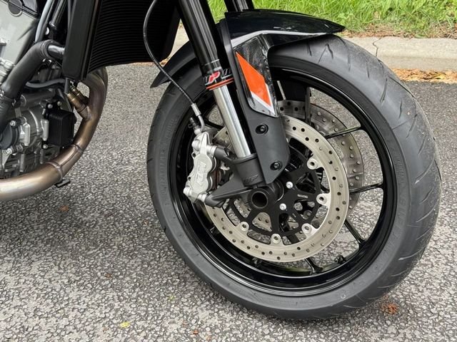 ktm - 790-duke