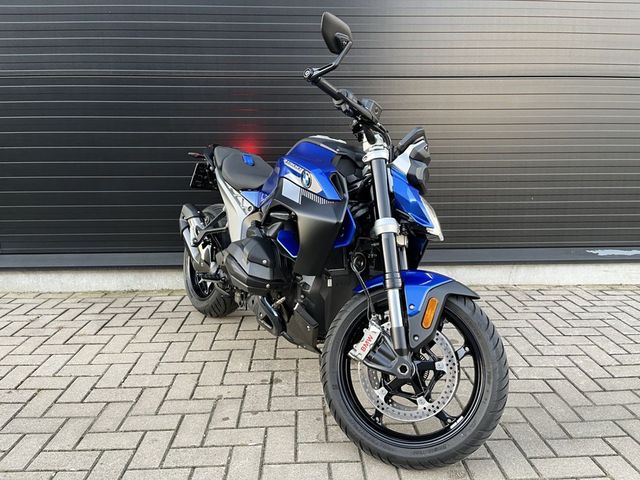 bmw - r-1300-r