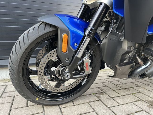 bmw - r-1300-r