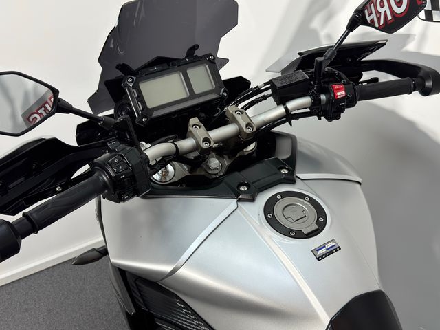 yamaha - tracer-900-abs