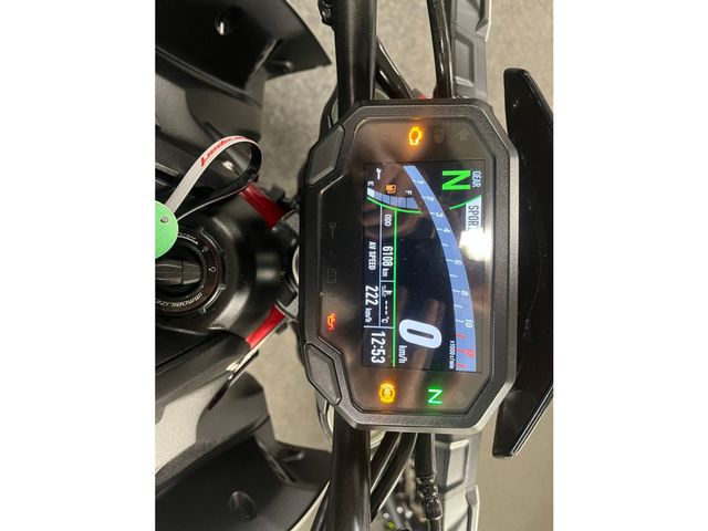 kawasaki - z900