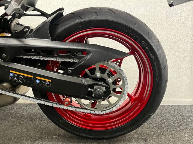 kawasaki - z900