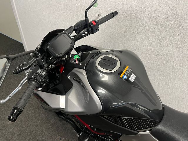 kawasaki - z900