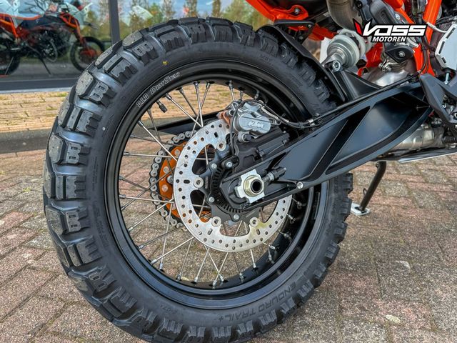 ktm - 890-adventure-r-rally