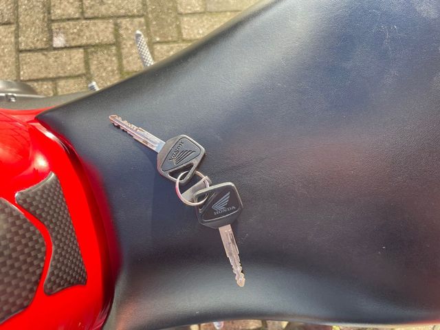 honda - cbr-1000-rr-fireblade