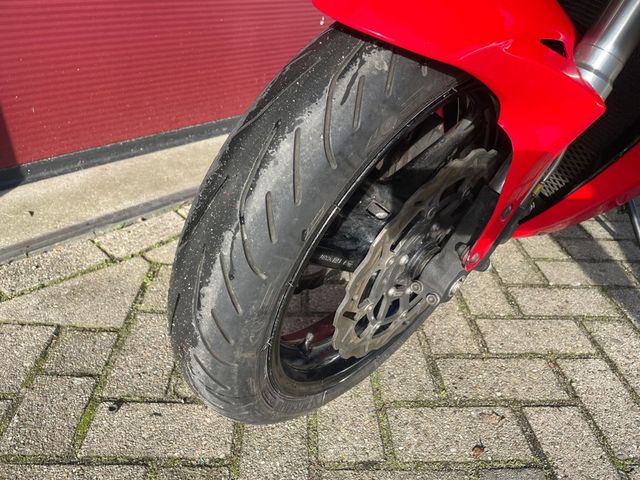 honda - cbr-1000-rr-fireblade