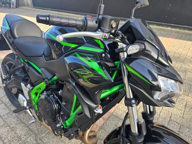 kawasaki - z650