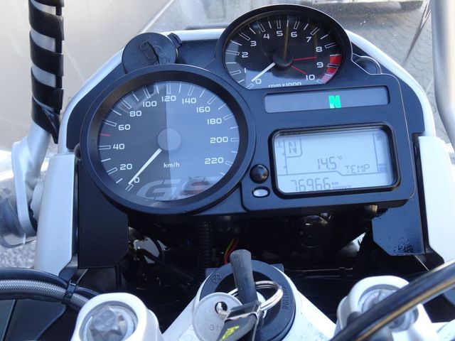 bmw - r-1200-gs-adventure