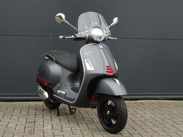 vespa - gts-125-supersport