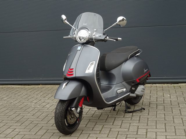 vespa - gts-125-supersport