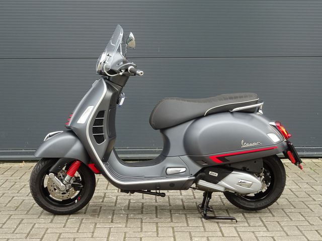 vespa - gts-125-supersport