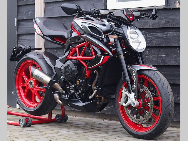 mv-agusta - brutale-800-dragster-rr