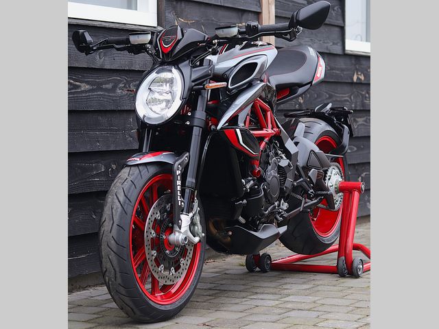 mv-agusta - brutale-800-dragster-rr