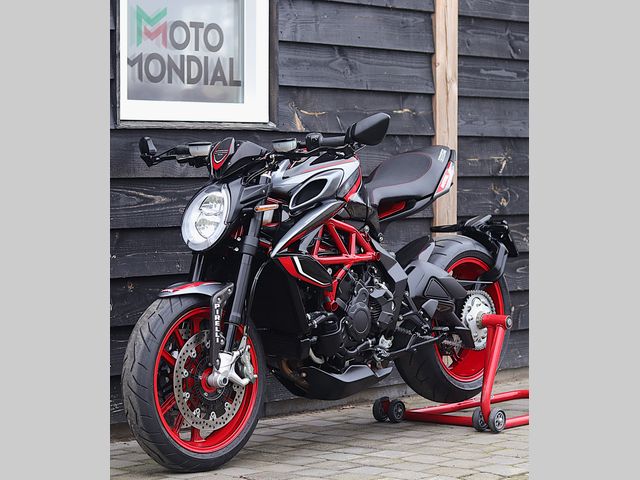 mv-agusta - brutale-800-dragster-rr