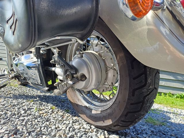 yamaha - xvs-650-dragstar