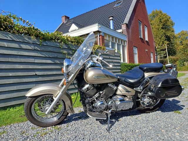 yamaha - xvs-650-dragstar