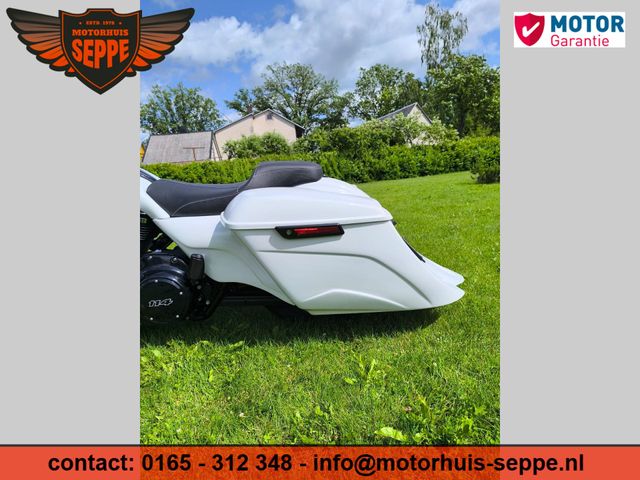 harley-davidson - roadking-special-114