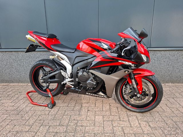 honda - cbr-600-rr