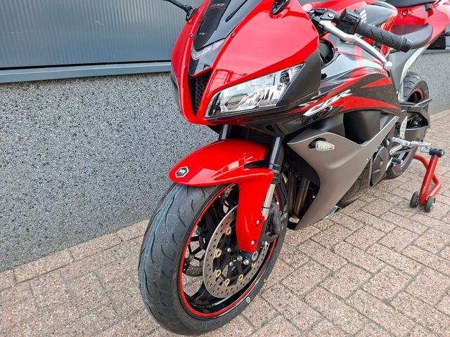 honda - cbr-600-rr