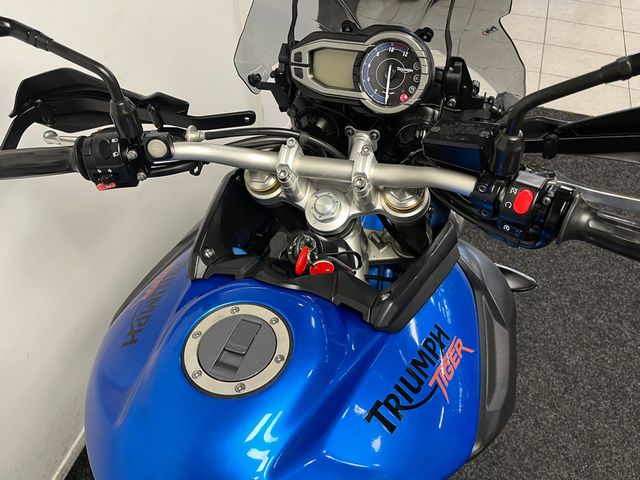 triumph - tiger-800