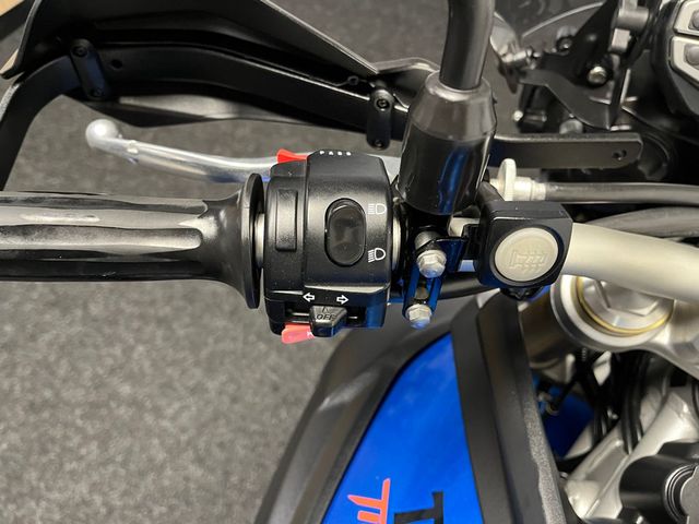 triumph - tiger-800