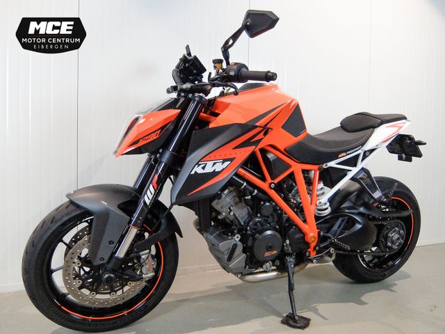 ktm - 1290-super-duke-r