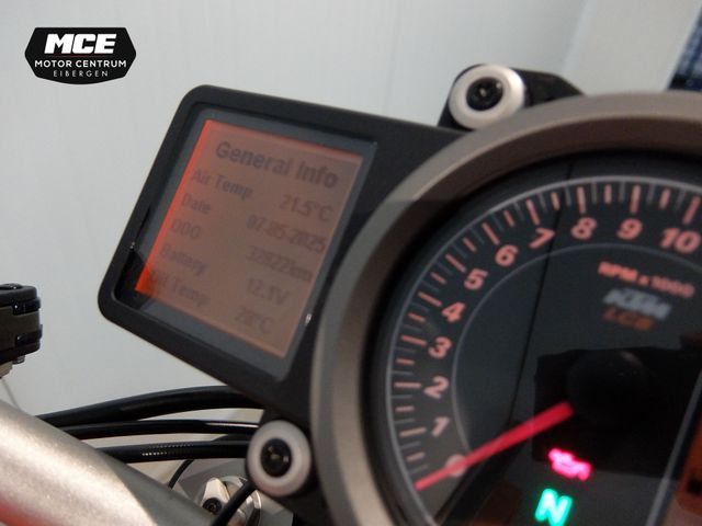 ktm - 1290-super-duke-r