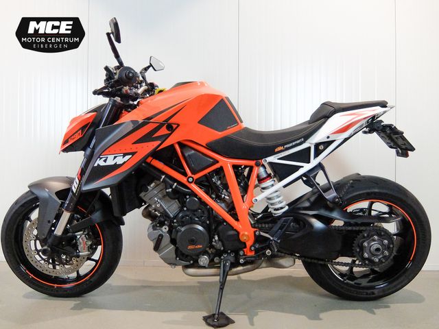 ktm - 1290-super-duke-r