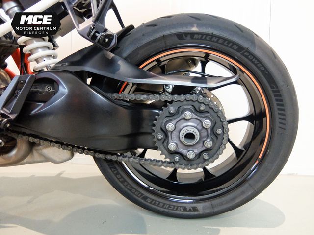ktm - 1290-super-duke-r