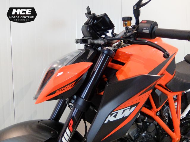 ktm - 1290-super-duke-r