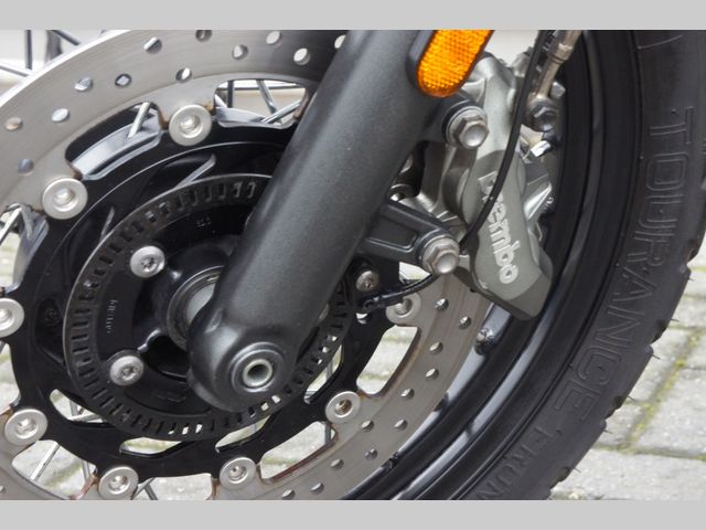 triumph - street-scrambler