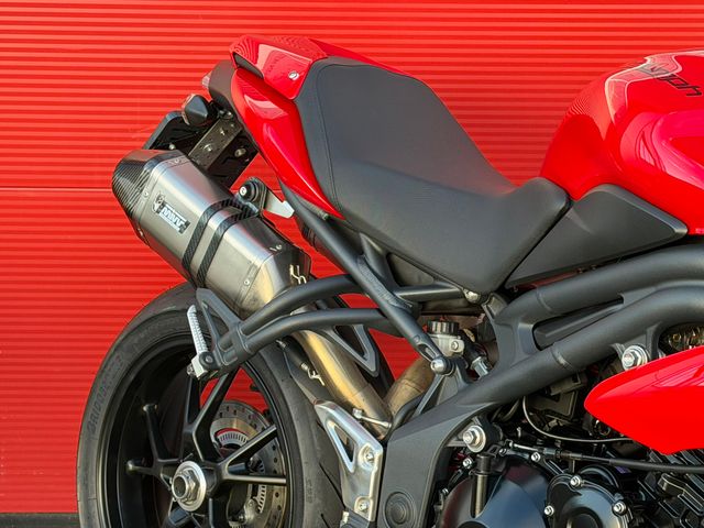 triumph - speed-triple