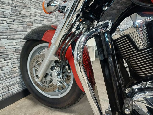 suzuki - c-1800-lc-intruder