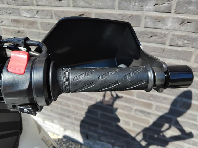suzuki - v-strom-dl-650-abs