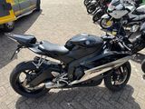 YAMAHA YZF R6