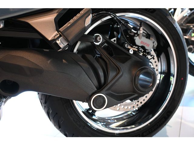 bmw - r-1300-rt