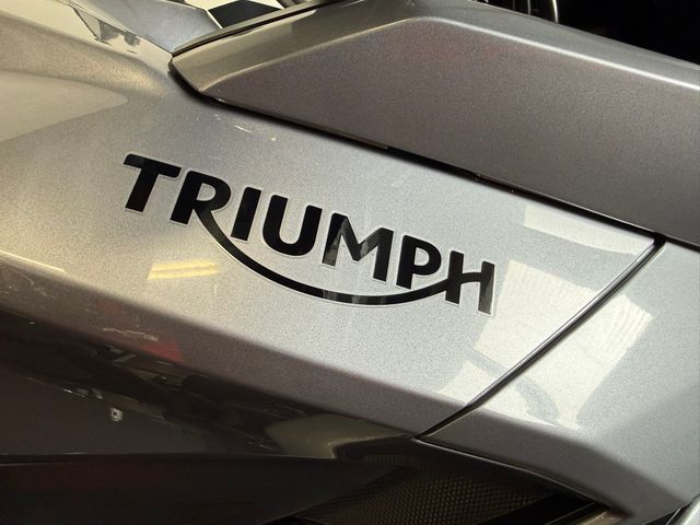 triumph - tiger-660