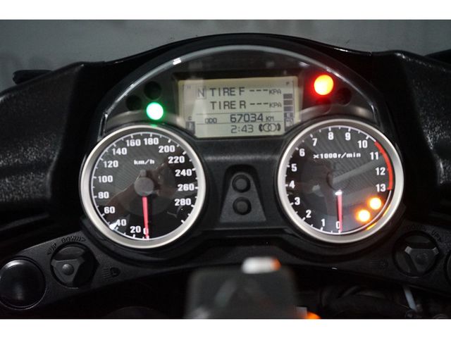 kawasaki - gtr-1400