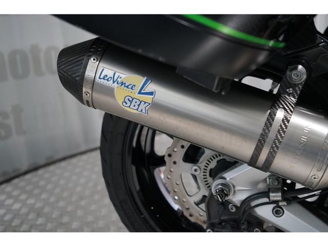 kawasaki - gtr-1400
