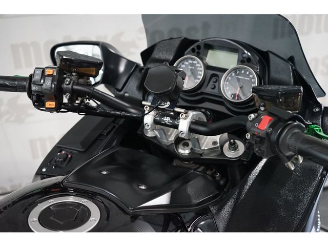 kawasaki - gtr-1400