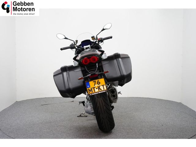 moto-guzzi - v-100-mandello-s